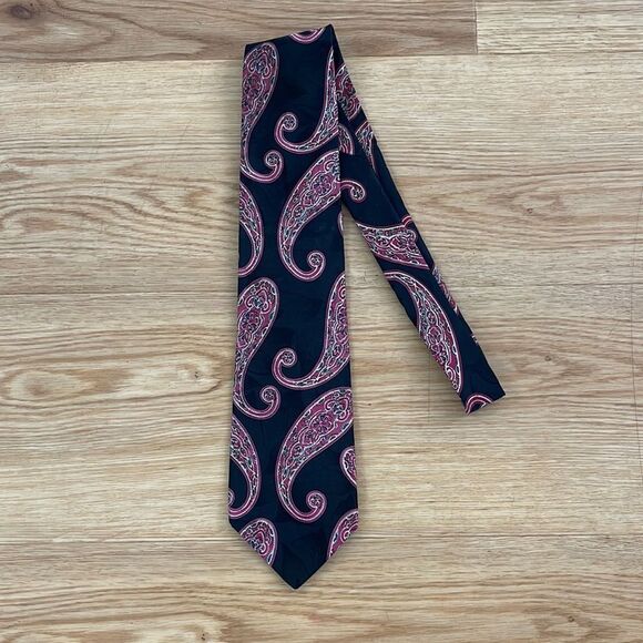 Christian Dior Tie - Picture 1 of 3